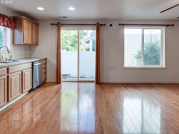 5th image of 7904 NE 60th St