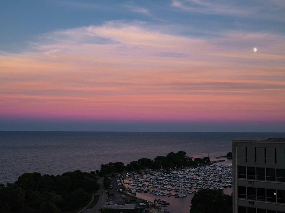 1st image of 3550 N Lake Shore Dr APT 2124