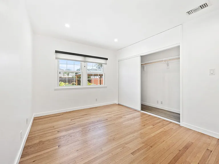 1041 Rose Ave — Photo 27