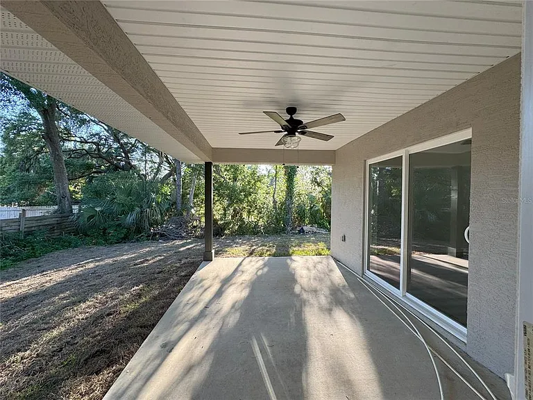 1112 Eden Dr — Photo 15