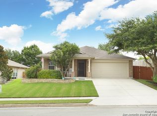 5561 Columbia Dr, Schertz, TX 78108