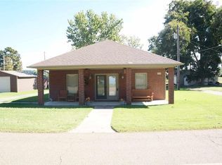 1136 Lake Dr, Hornbeak, TN 38232