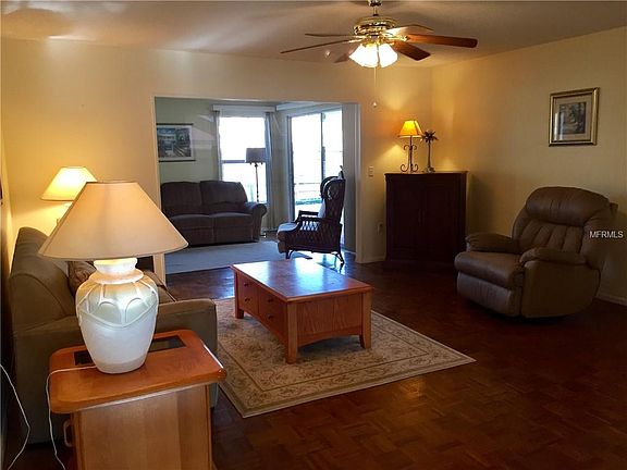 5th image of 1651 Carrolwood Dr