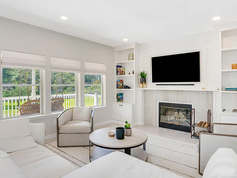 41 Blackwatch Ct — Photo 6