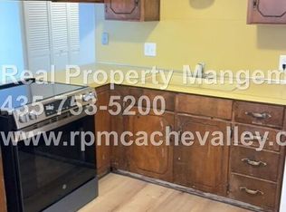 565 Dee Ave, Logan, UT 84321