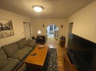 2127 University Ave APT 5, Madison, WI 53726