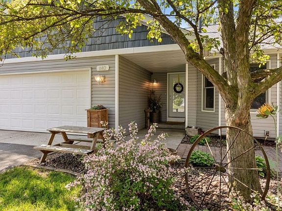 4th image of 182 Gladstone Cir