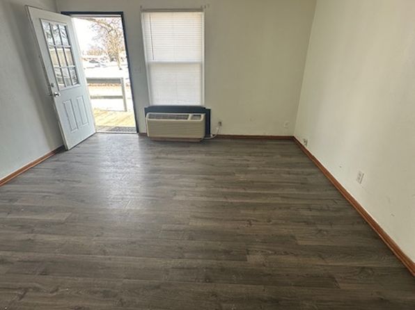 (undisclosed Address)