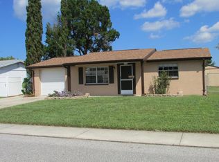 7325 Parrot Dr, Pt Richey, FL 34668