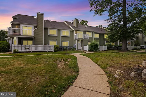 3 Foxtail Ln Photo 1