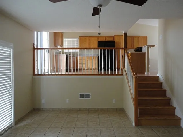 120 Latigo Trl SE — Photo 5