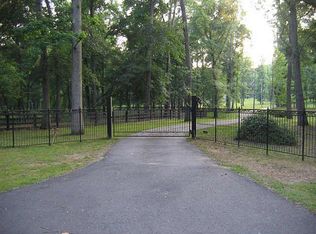 1938 Tripp Rd, Woodstock, GA 30188