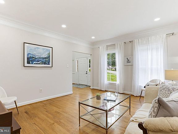 3rd image of 6121 Trotter Ridge Ct