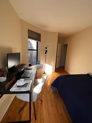 Rented by EXP Realty NYC | media 10
