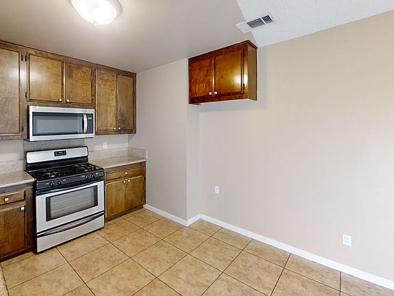 4th image of 12383 Ross Pl #12371
