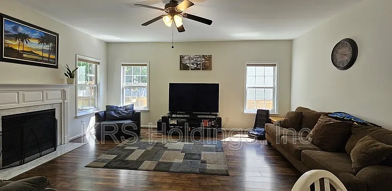 125 Crosspointe Ct — Photo 18