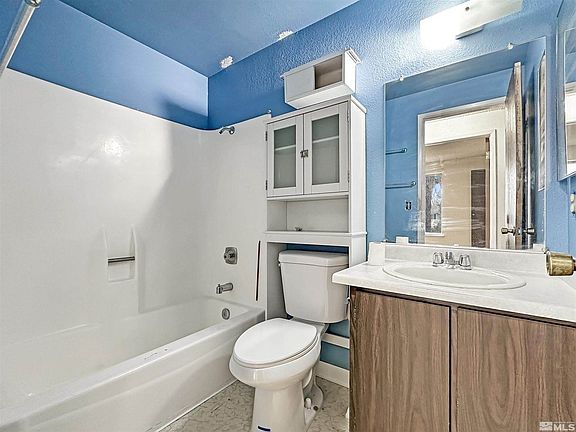 3rd image of 11019 Bornite Ct