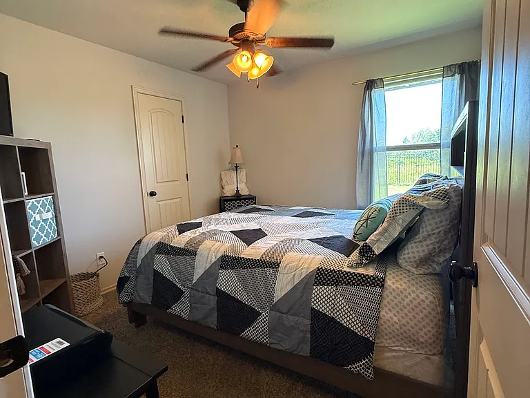 8041 Waters Edge Way — Photo 6