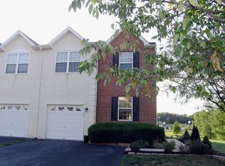 123 Glenwood Dr, Sellersville, PA 18960