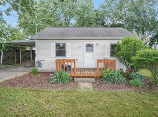 2610 Riley Ave SW, Wyoming, MI 49509