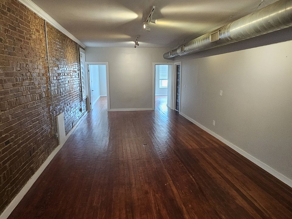 1st image of 4700 Virginia Ave #2F