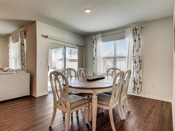 4th image of 9809 Warm Stone St