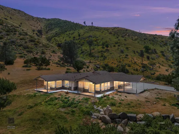 3500 Shadow Mountain Dr, Lake Isabella, CA 93240