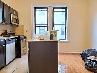 Rented by Hillel Realty Group