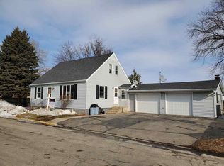 224 Church St, Stockbridge, WI 53088