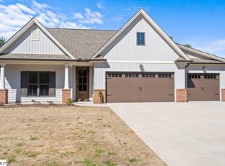 93 Dendy St, Pelzer, SC 29669