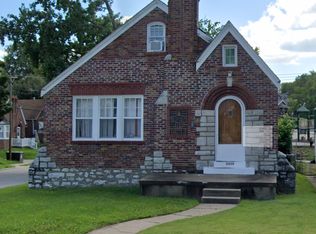 6026 N Pointe Blvd, Saint Louis, MO 63147