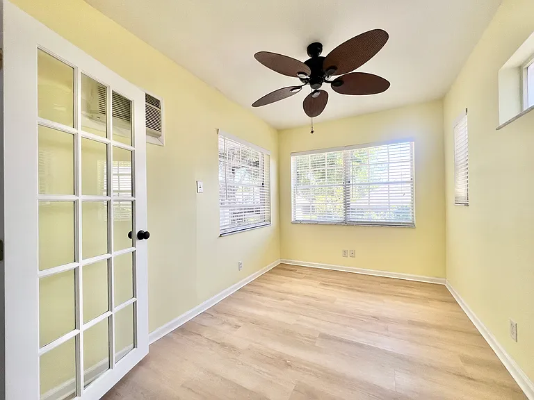 1277 N McMullen Booth Rd — Photo 9