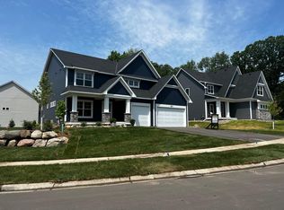 18877 Ivorra Ave, Lakeville, MN 55044