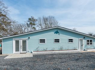 130 NE 6th St, Oak Island, NC 28465