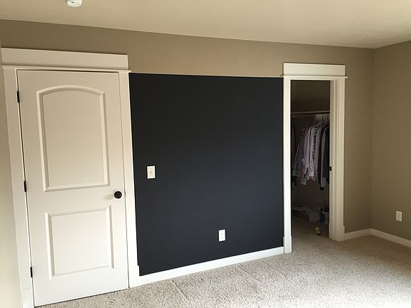3rd image of 2433 Gallatin Green Blvd