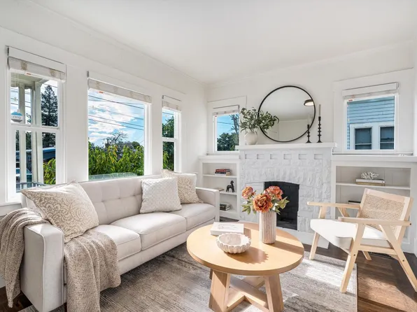 3661 Loma Vista Avenue, Oakland, CA 94619