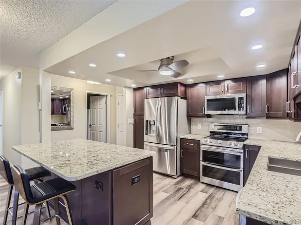 13901 E Marina Drive #214, Aurora, CO 80014