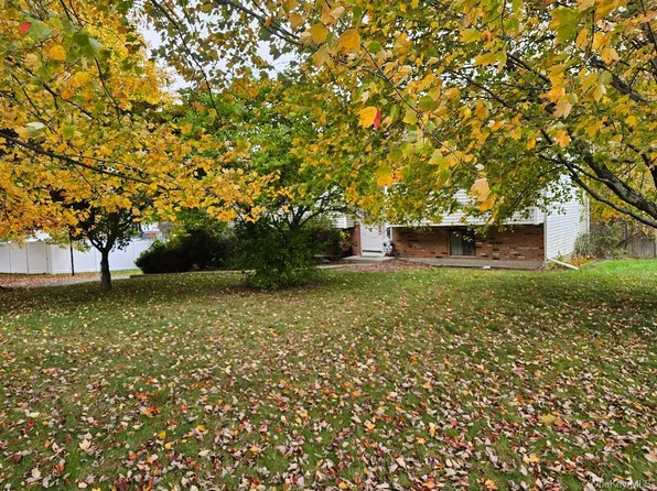 61 Maureen Drive, Middletown, NY 10940