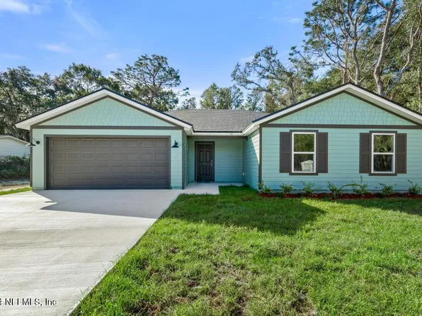 111 BREEZEWAY Avenue, Satsuma, FL 32189
