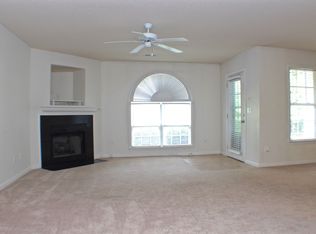 3706-1C Cotswold Ter, Greensboro, NC 27410