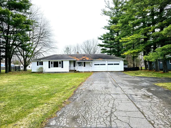 22115 Gratiot Rd, Merrill, MI 48637