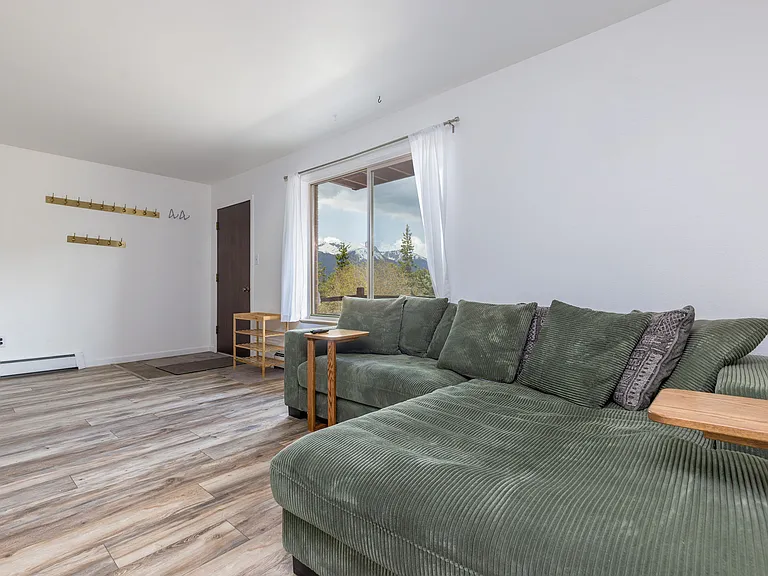 180 Evergreen Rd #105 — Photo 1