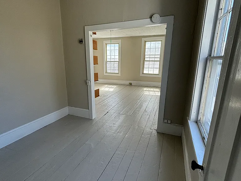 173 High St #15 — Photo 11