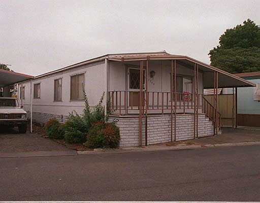 1st image of 2549 Franklin Ave Unit 139