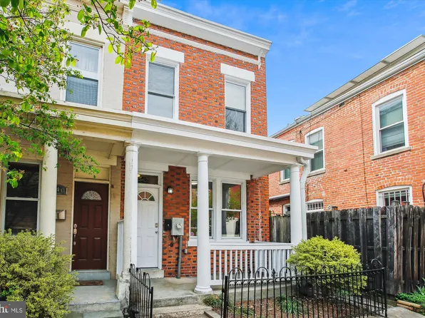 342 Oakdale Pl NW, Washington, DC 20001