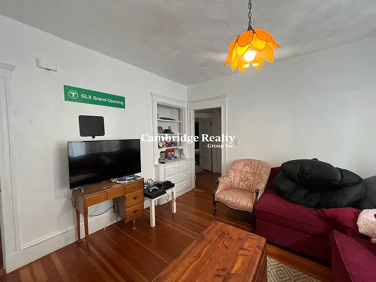 102 W Adams St #T — Photo 4