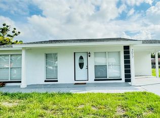 7017 Sandhurst Dr, Tampa, FL 33619