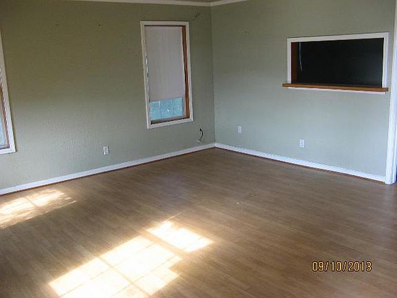 4th image of 13601 S Wayside Dr