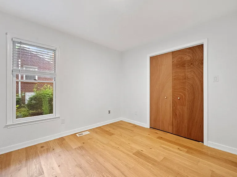 6608 Wexford Ln — Photo 11