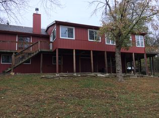 663 N 1457th Rd, Lawrence, KS 66049